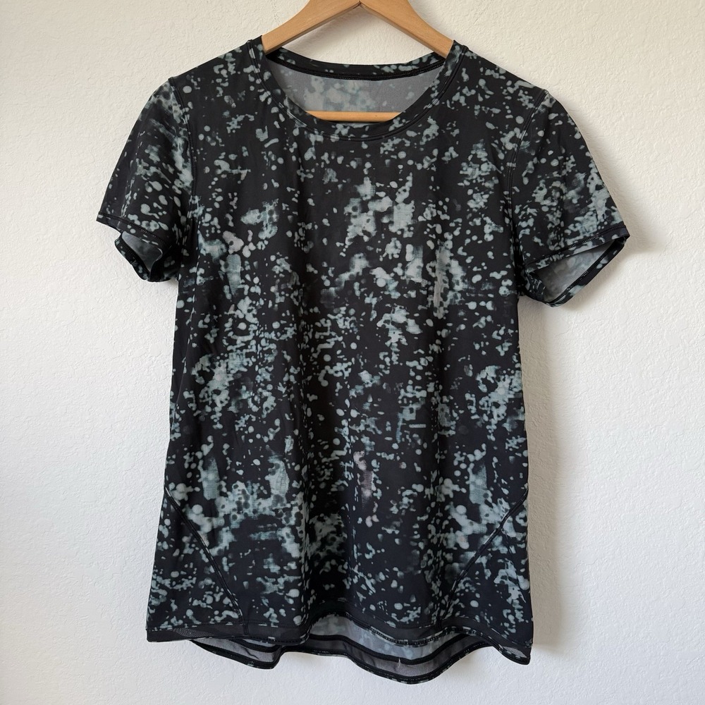 Lululemon Into The Sun Tee Shirt Size 8 Pixel Haze Multi Black UPF Protection